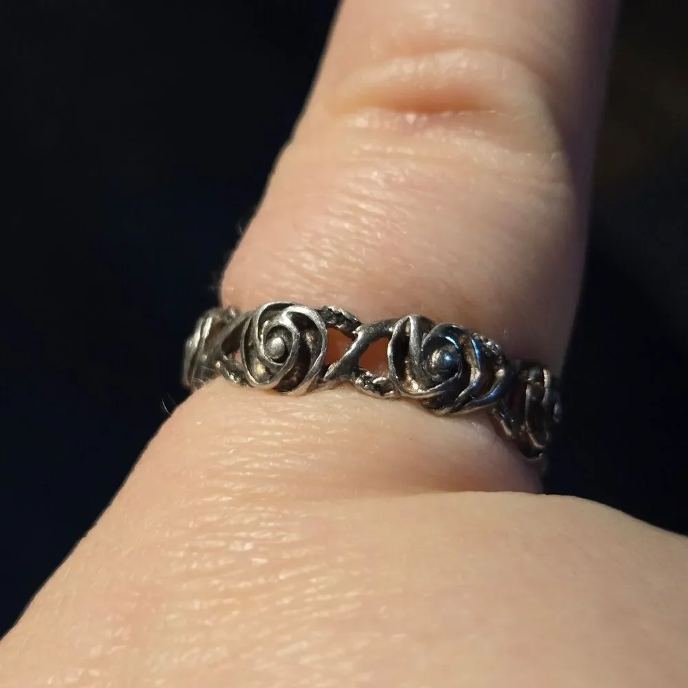 Roses vintage sterling silver ring sz 7.5